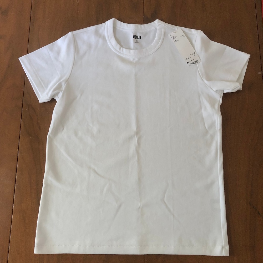 Uniqlo U Neck Crew t-shirt